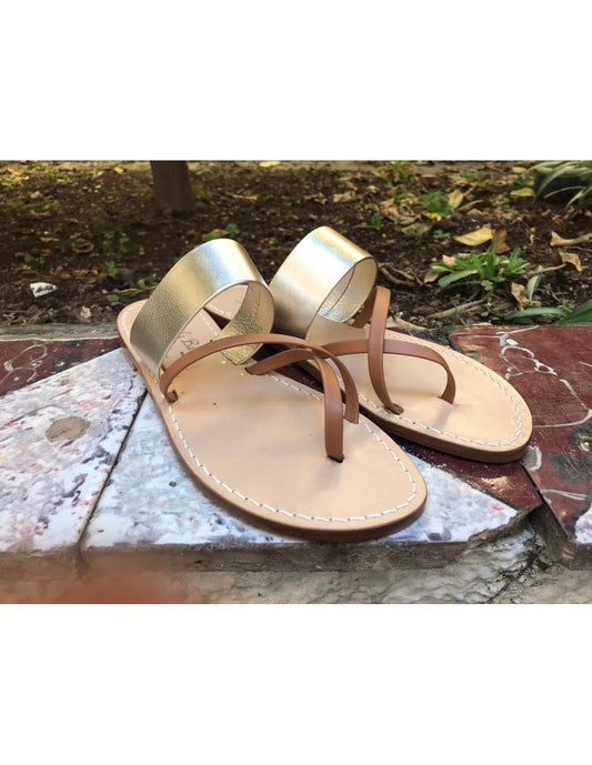 Sandali artigianali da donna in pelle cuoio fatti a mano made in Italy