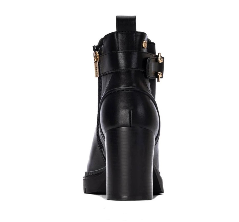 146044 - Stivaletti - Teonchetti Donna XTI Neri in Ecopelle con Tacco Alto e Plateau
