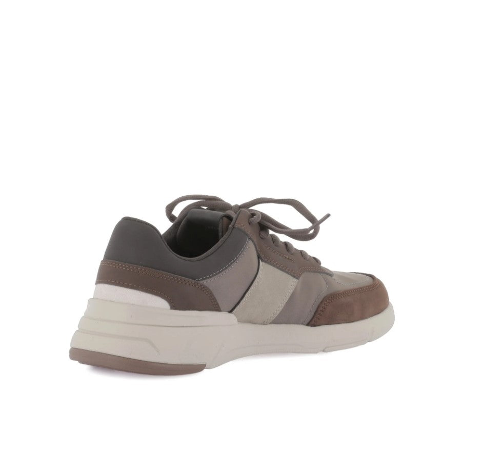 U66N8A 07T22 C0203 - Sneakers - Scarpe Uomo Geox in Pelle Scamosciata Marrone | Casual e Traspiranti