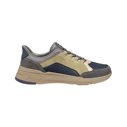 Sneakers uomo Geox Vittour Plus Fast In blu navy e grafite.