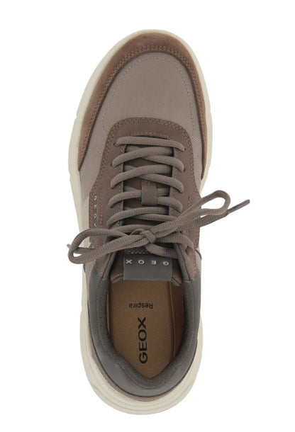 U66N8A 07T22 C0203 - Sneakers - Scarpe Uomo Geox in Pelle Scamosciata Marrone | Casual e Traspiranti