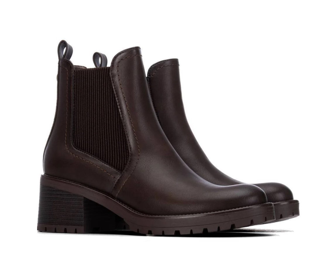 146086.M - Stivaletti - XTI Tronchetti Donna Chelsea Marroni con Tacco Largo 6 cm